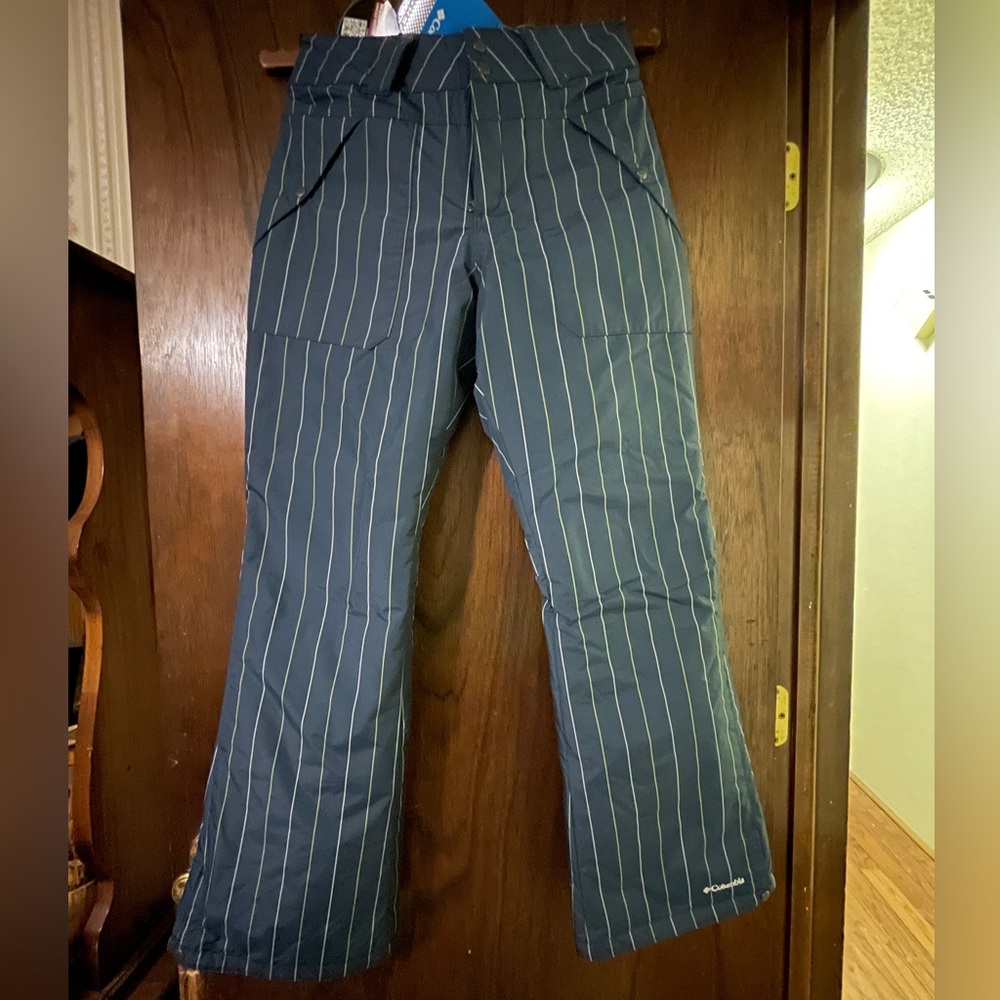 Columbia snow pants, medium, NWT